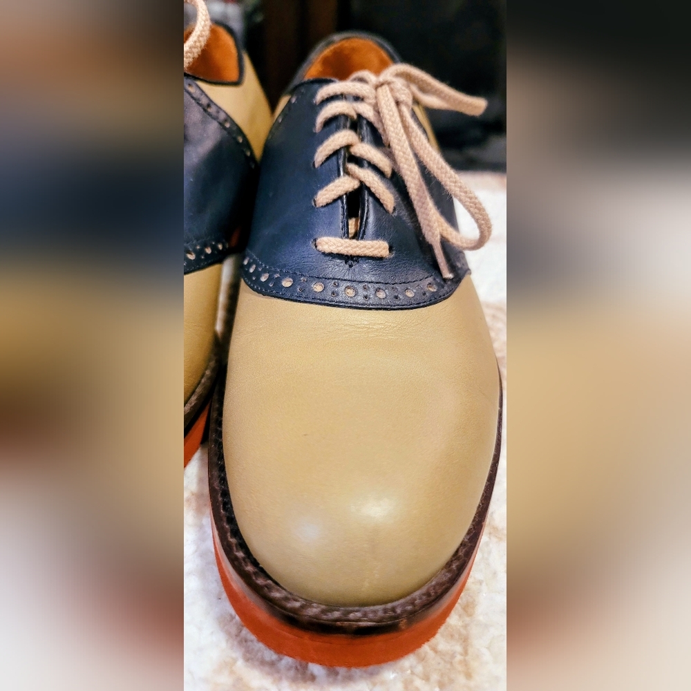 Vtg COLE HAAN Men's Two Tone Oxfords Beige Navy USA- US 7 1/2 D see measurements - Picture 5 of 16